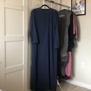 NWOT Sunnah Style Essentials Abaya with Pockets